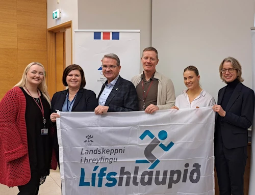 Guðrún Día Hjaltested starfsmannasjúkraþjálfari Landspítalans, Ásthildur Lóa Þórsdóttir, mennta- og barnamálaráðherra, Lárus L. Blöndal forseti ÍSÍ, Gunnar Ágúst Beinteinsson, framkvæmdastjóri mannauðs á Landspítala, Eygló Fanndal Sturludóttir afreksíþróttakona og Guðrún Aspelund settur landlæknir 