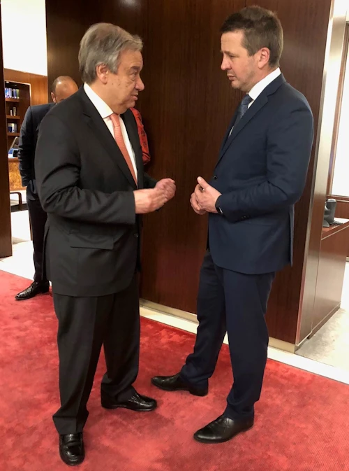 Guterres og Guðlaugur Þór ræðast við.