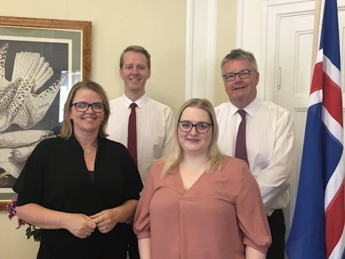 Frá vinstri: Eva Jónsdóttir, Haukur Johnson, Hekla Bjarnadóttir og Hannes Heimisson, sendiherra.
