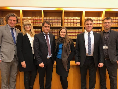 Forsætisráðherra heimsækir Hæstarétt