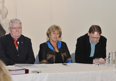 Eyjolfur,_Gunnhildur_og_Elis